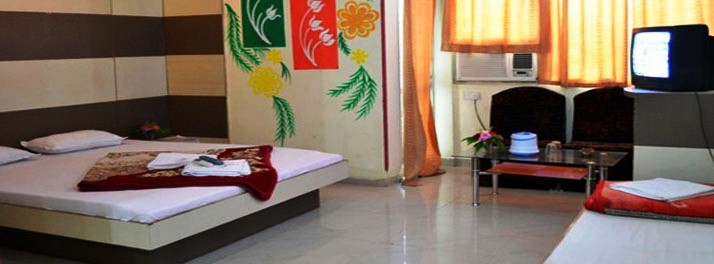 2435/Hotel Saket - Pachmarhi (Non-Alcoholic) 05.jpg